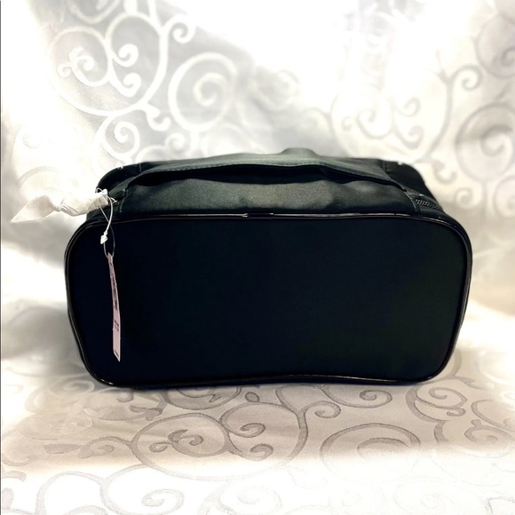 Victoria's Secret Bling Rhinestone Black Cosmetic Travel Makeup Bag NWT - Picture 4 of 5
